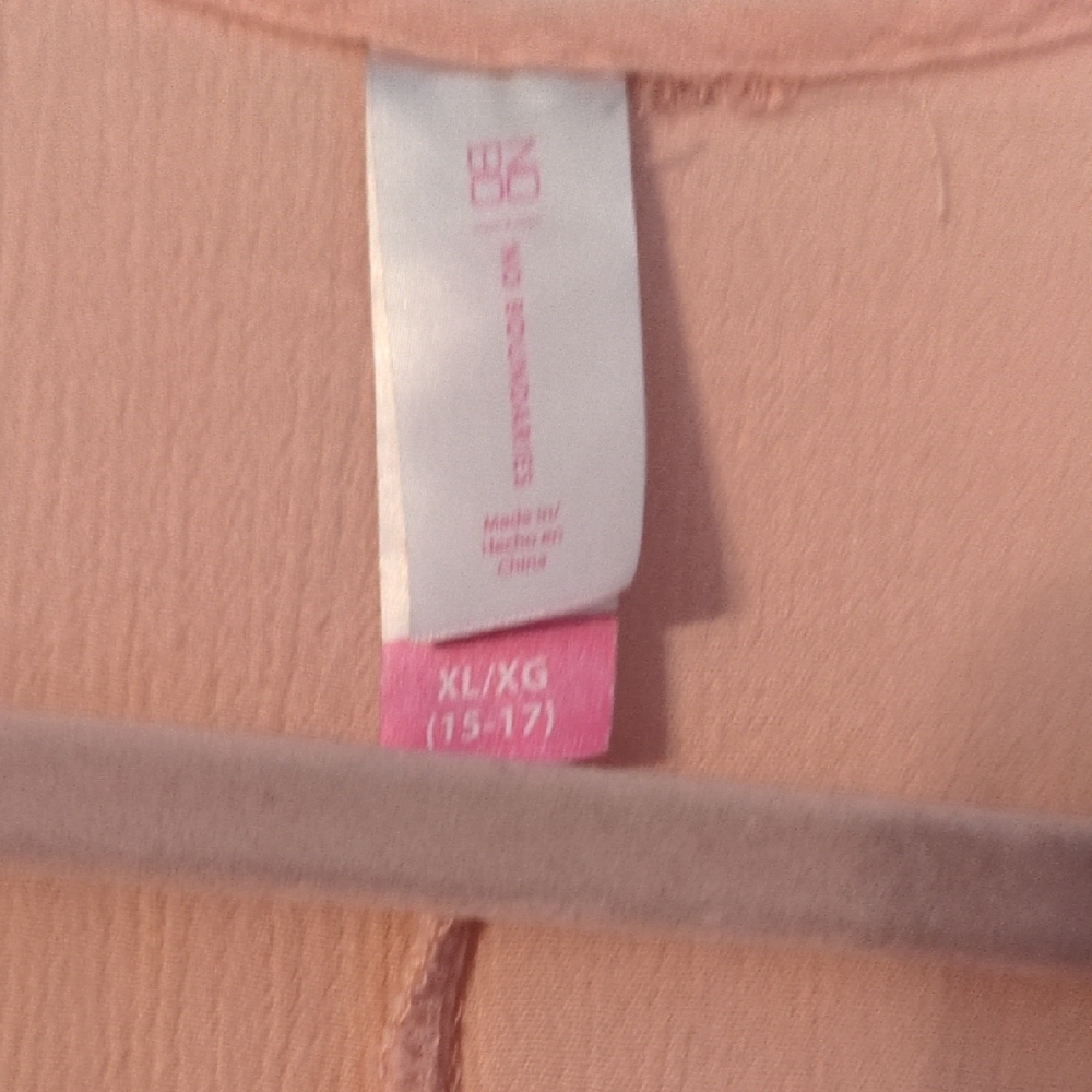 No Boundaries Blush Lace Accent Women's Blouse - Picture 2 of 6